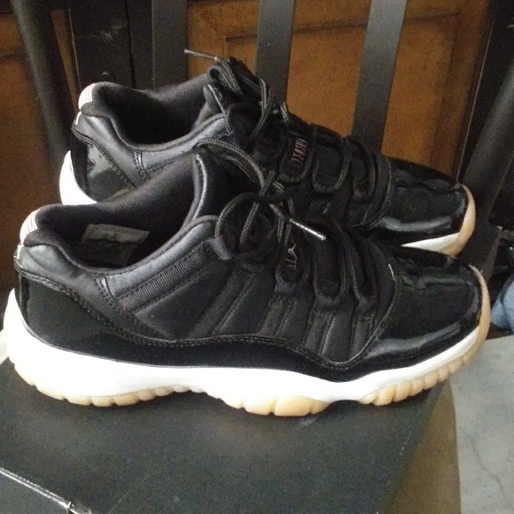 Jordan Shoes - Jordan's 11 Retro Low